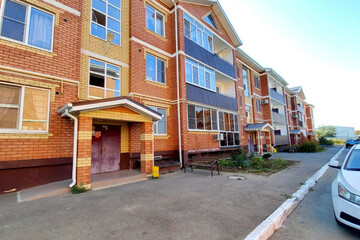 1-к квартира, 35 м², 1/3 эт.