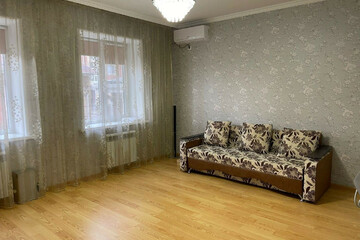 2-к квартира, 61 м², 1/4 эт.