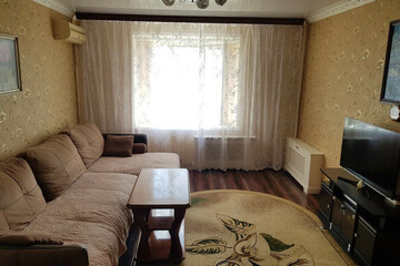 2-к квартира, 60 м², 10/10 эт.