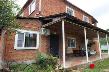 Дом, 180 м², 2 эт.