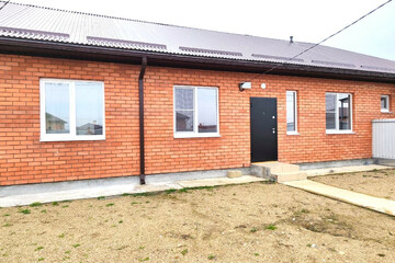 4-к квартира, 69 м², 1/1 эт.