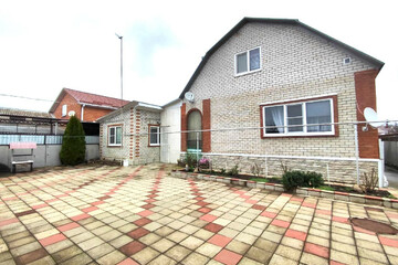 Дом, 190 м², 2 эт.