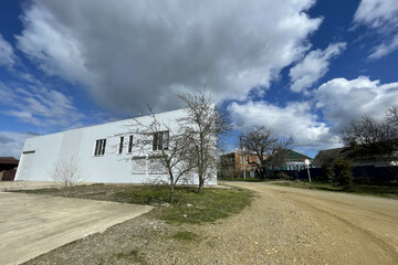 Помещение своб.назн., 421 м², 2/2 эт.