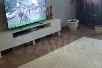 4-к квартира, 76 м², 9/9 эт.