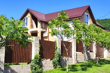 Дом, 180 м², 2 эт.