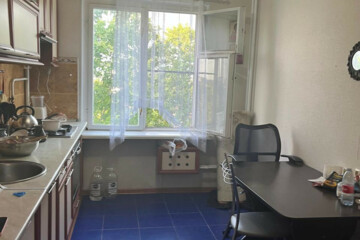 2-к квартира, 53 м², 8/9 эт.