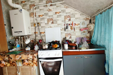 2-к квартира, 40 м², 1/1 эт.