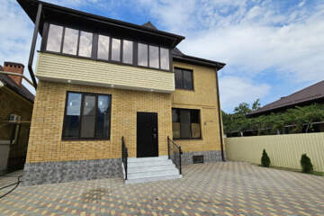 Дом, 288 м², 2 эт.