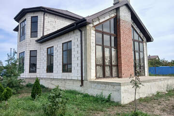 Дача, 240 м², 2 эт.