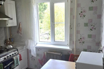 3-к квартира, 58 м², 2/4 эт.