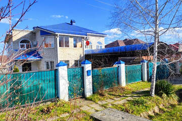 Дом, 257 м², 2 эт.