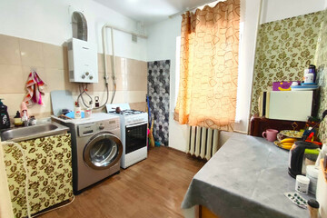 1-к квартира, 32 м², 1/4 эт.