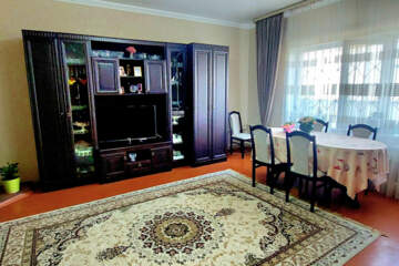 Дом, 220 м², 2 эт.