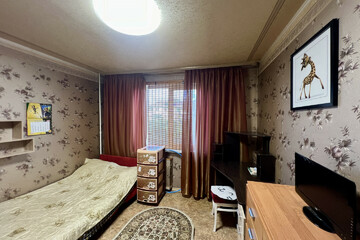 4-к квартира, 76 м², 4/9 эт.