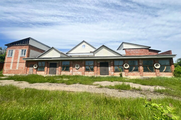 Помещение своб.назн., 373 м², 2/2 эт.