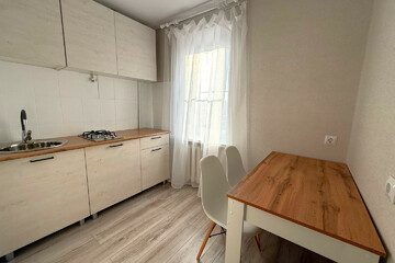 2-к квартира, 43 м², 5/5 эт.