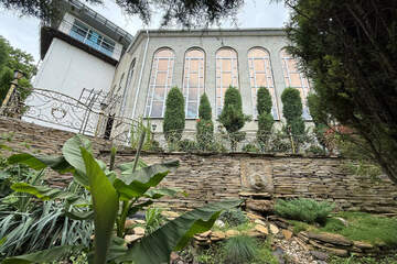 Дом, 1200 м², 2 эт.