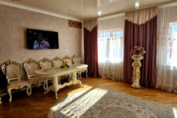 Дом, 190 м², 2 эт.