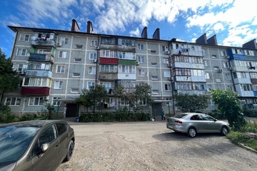 4-к квартира, 60 м², 5/5 эт.