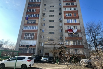1-к квартира, 40 м², 9/9 эт.