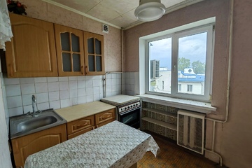 2-к квартира, 45 м², 3/5 эт.