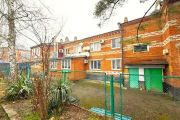 2-к квартира, 49 м², 2/2 эт.