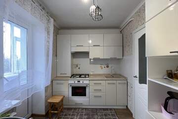 2-к квартира, 52 м², 2/5 эт.