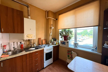 1-к квартира, 35 м², 1/3 эт.